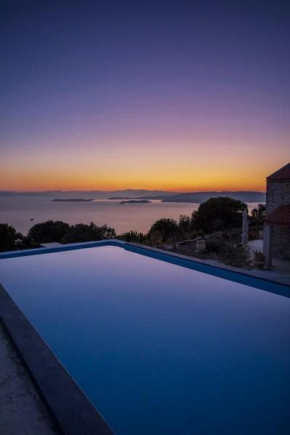 Villa Vouno - luxury and privacy in the Aegean